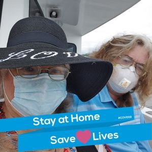 Meet your Posher, Dana